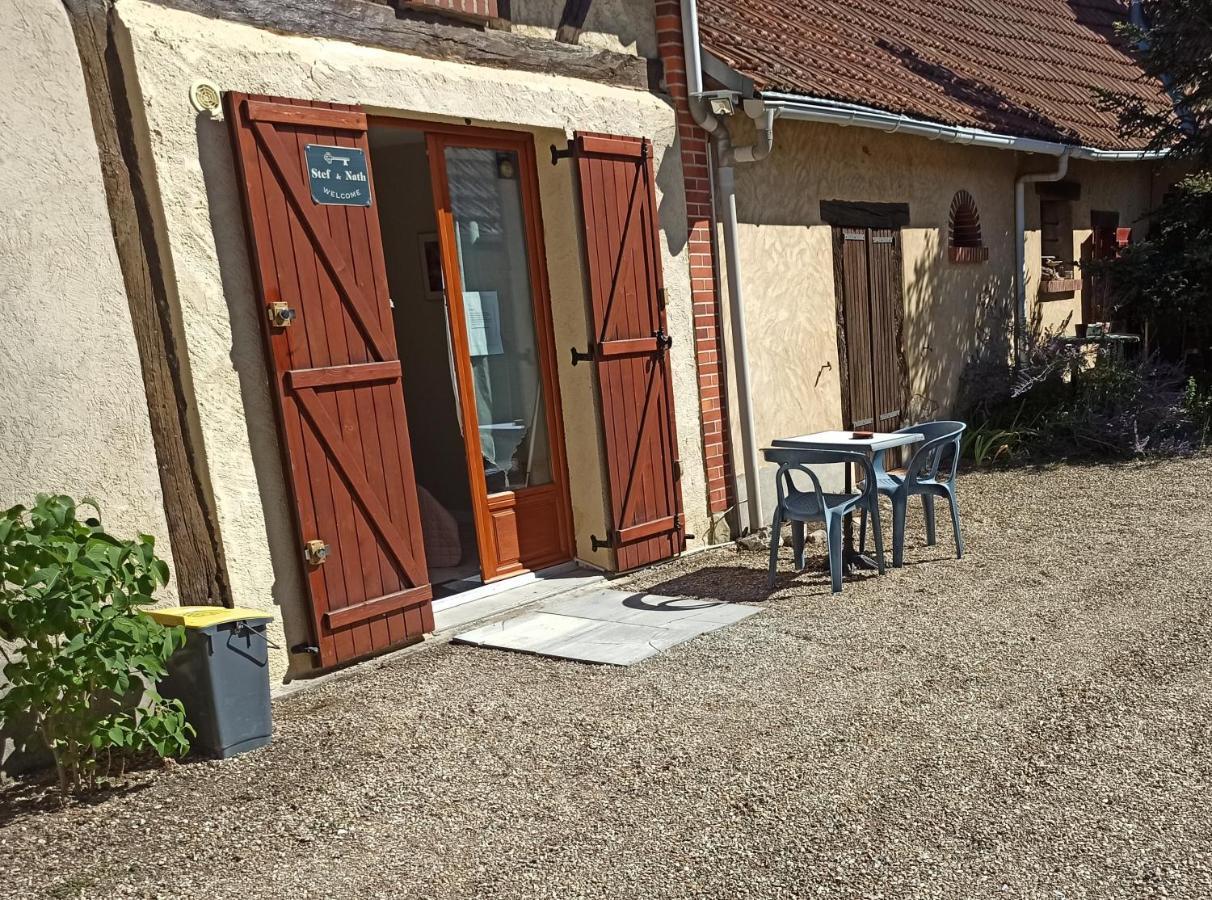 Agreable Studio Dans Le Centre Historique La Ferté-Saint-Aubin Eksteriør billede